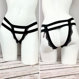 NWT Medium Victoria’s Secret Banded Panty Strappy Goth Grunge Panties Festival